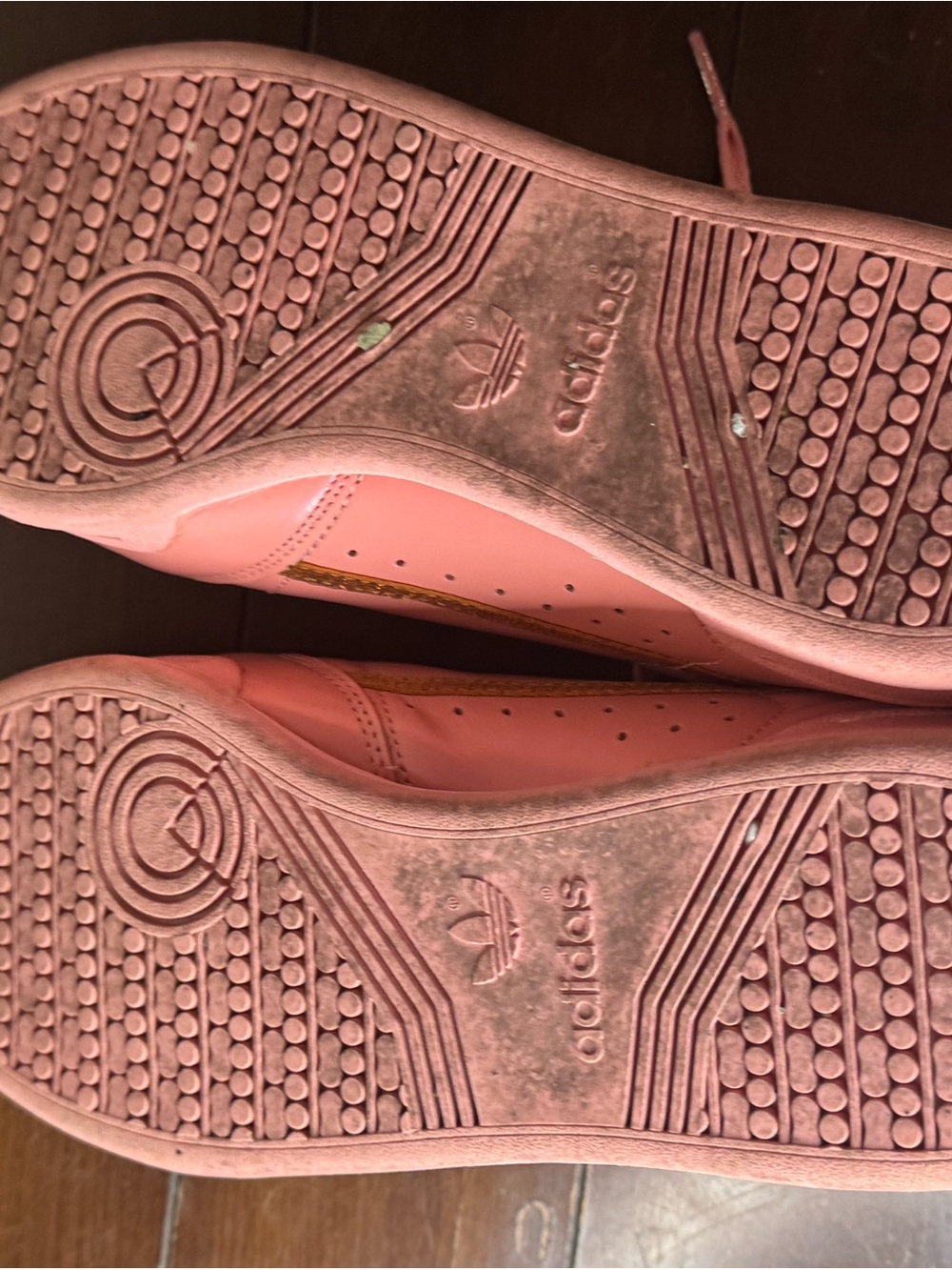 adidas Kids Pink Leather Sneakers with Gold Swoosh - Picture 6 of 7